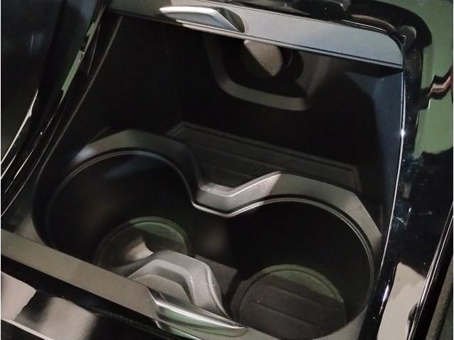 ★ＢＷＭ正規ディーラー西日本最大級在庫★豊富なラインナップ★皆様もご来店スタッフ一同心よりお待ちしております★直通無料電話番号００７８−６０４４−４３３８までお電話くださいませ。