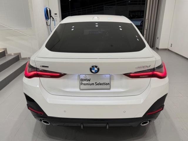 4シリーズ 420d xDriveグランクーペ Mスポーツ 弊社元デモカー・モカレザーシート・サウンドパッケージ・Harman/Kardonスピーカー・地デジ・アップルカープレイ・禁煙車・後期モデル・Dシェイプステアリング・ハンズオフ・ヘッドアップディスプレイ(8枚目)