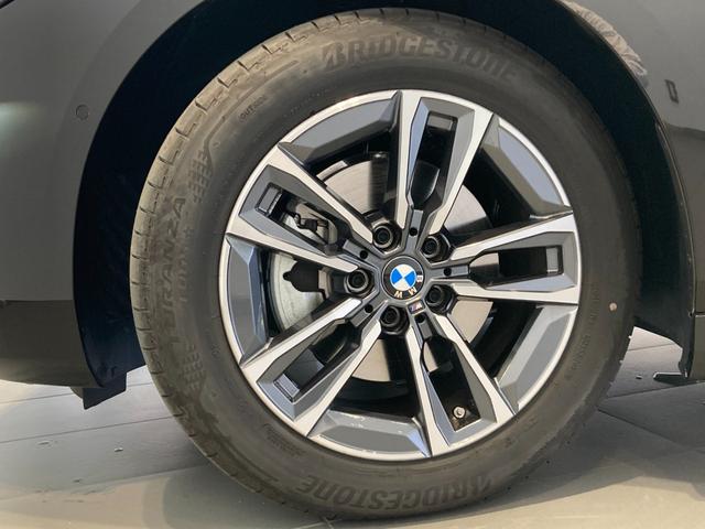 内外装共に非常に綺麗な車です★一見の価値有りです★是非、展示場まで足をお運びくださいませ★直通無料電話番号００７８−６０４４−４３３８までお電話くださいませ。