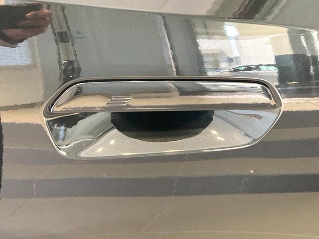 人気モデルにつき、『早い者勝ち』です★当店、オススメの１台です★直通無料電話番号００７８−６０４４−４３３８までお電話くださいませ。