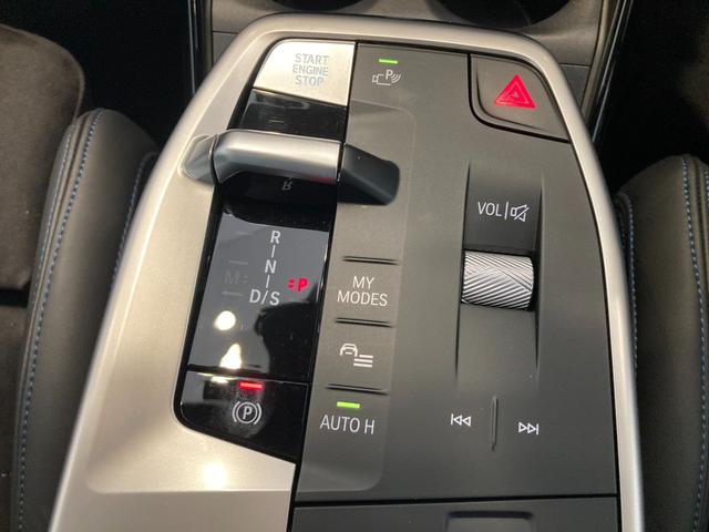 ファイナンス商品、自動車保険、ドライブレコーダーなどの取扱いも致しております。お気軽にご相談くださいませ。直通無料電話番号００７８−６０４４−４３３８までお電話くださいませ。