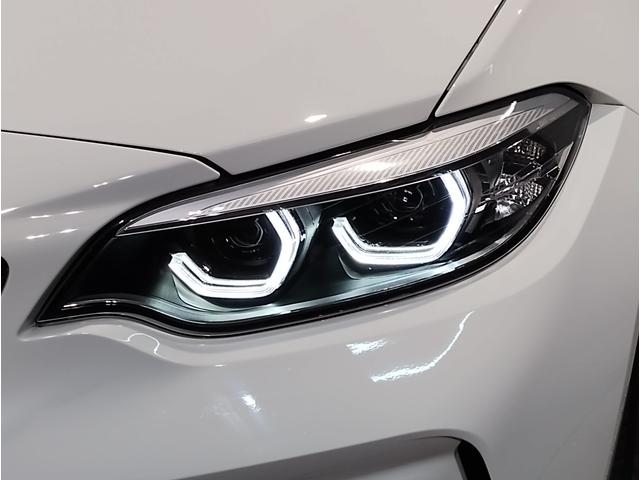 お車の整備も、経験豊富な優秀なメカニックがメンテナンス致します！是非、高槻店にお車の事はお任せくださいませ。