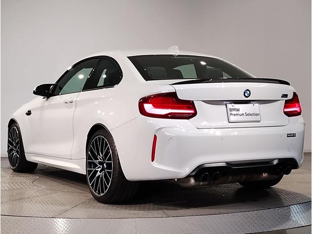 当店では入庫段階で厳正な車輌チェックを実施しております。【第３者機関ＡＩＳによる（財）日本自動車査定協会基準に基づく査定検査実施正規ディーラーならではの高品質中古車】ですのでご安心くださいませ。