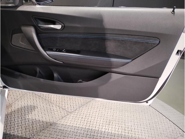 ご遠方のお客様も大歓迎です★車輌詳細に関しましてもお気軽にお尋ねくださいませ★ネット掲載画像以外にも追加で画像のご案内も可能です★直通無料電話番号００７８ー６０４４−４３３８までお電話くださいませ。