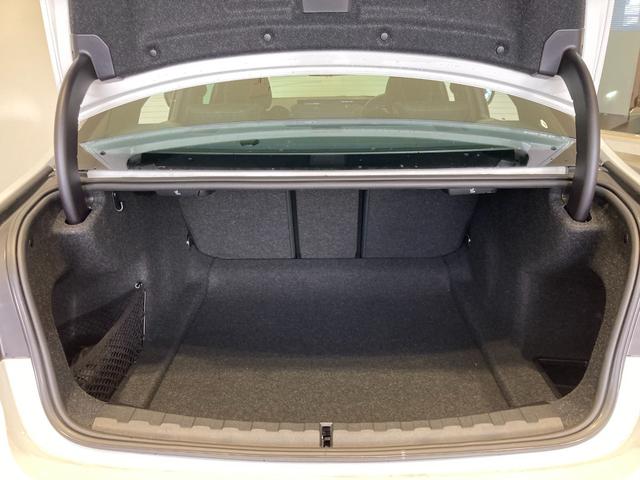 3シリーズ 318i Mスポーツ 弊社元デモレンタ 禁煙車 セカンドLCI 全周囲カメラ オートトランク ACC メモリー機能付電動シート カーブドディスプレイ オートトランク ミラーETC LEDヘッドライト パドルシフト(69枚目)