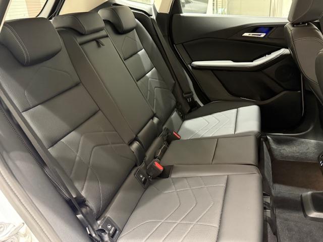 2シリーズ 218iアクティブツアラー エクスクルーシブ 元弊社デモカー テクノロジーP ヘッドアップディスプレイ アクティブクルーズコントロール ヴェガンザレザー 全周囲カメラ アップルカープレイ アンドロイドオート パーキングアシスト 衝突軽減ブレーキ(28枚目)