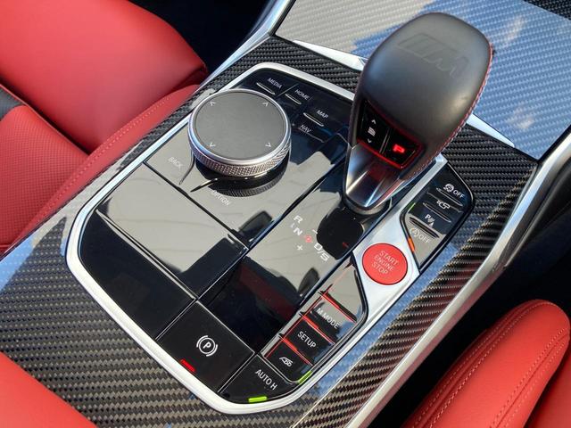 Ｍ３ Ｍ３ツーリング　コンペティション　Ｍ　ｘＤｒｉｖｅ　元弊社デモカー　後期ヘッドライト　フィオナレッドメリノレザー　ＭコンフォートＰＫＧ　ハンドルヒーター　シートエアコン＆ヒーター　アコースティックガラス　全周囲カメラ　レッドキャリパー　１９＆２０ＡＷ（27枚目）