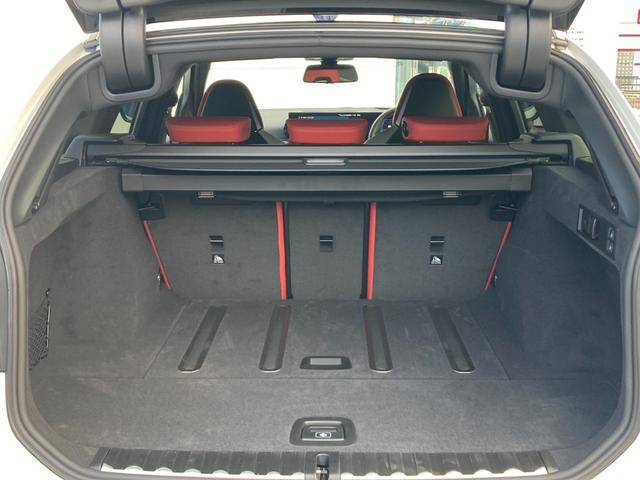 Ｍ３ Ｍ３ツーリング　コンペティション　Ｍ　ｘＤｒｉｖｅ　元弊社デモカー　後期ヘッドライト　フィオナレッドメリノレザー　ＭコンフォートＰＫＧ　ハンドルヒーター　シートエアコン＆ヒーター　アコースティックガラス　全周囲カメラ　レッドキャリパー　１９＆２０ＡＷ（45枚目）