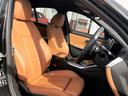 お車の整備も、経験豊富な優秀なメカニックがメンテナンス致します!是非、高槻店にお車の事はお任せくださいませ。