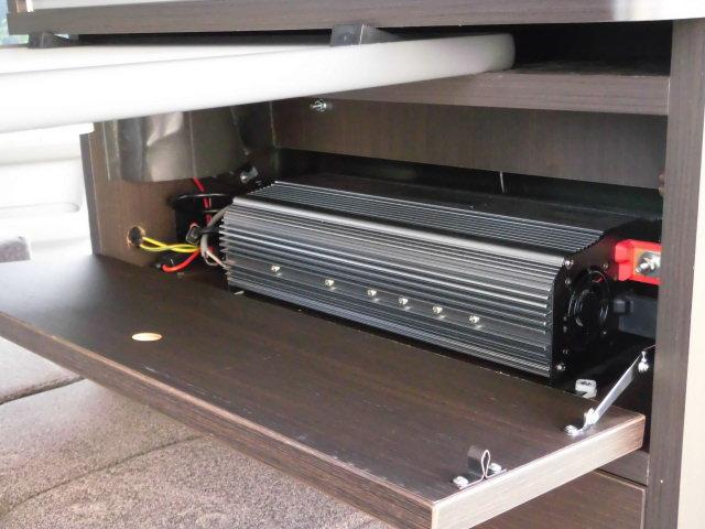エブリイ ＰＣ　軽キャン仕様　レンジ　冷蔵庫　ナビ　Ｂカメラ　ドラレコ　軽キャン仕様　電子レンジ　冷蔵庫　から天井断熱　下駄箱まで標準層を充実させた展示車販売です（22枚目）