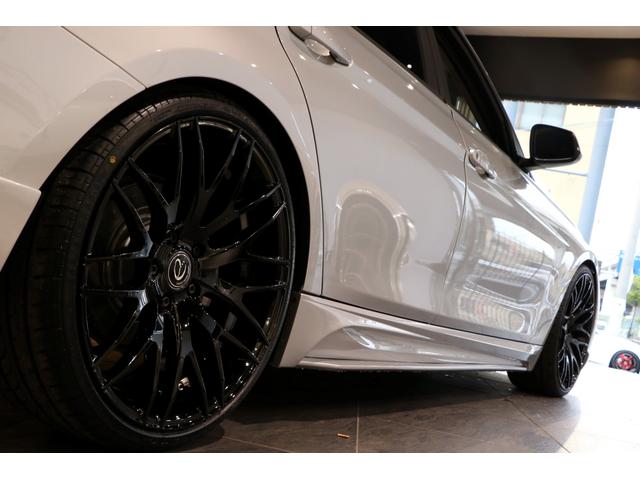 320i エナジーコンプリートカーEVO30.2 後期モデル ワンオーナー 純正LEDヘッドライト EVO30.2専用カーボンリップスポイラー アクティブクルーズコントロール スペアキー有 ドライブレコーダー(6枚目)