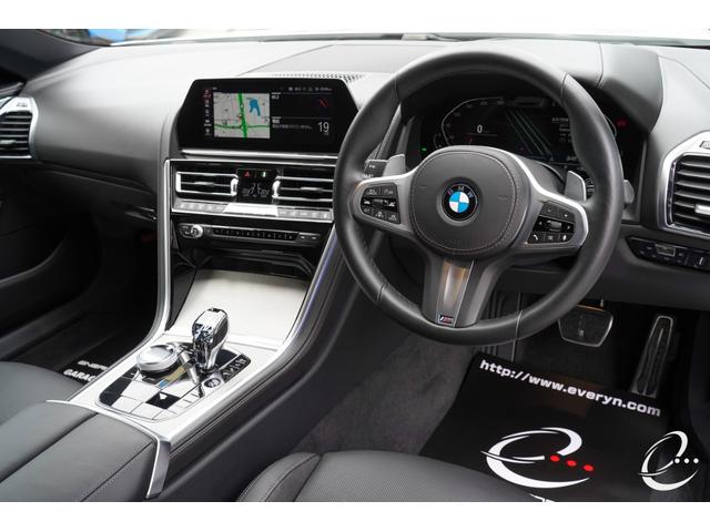 ８４０ｄ　ｘＤｒｉｖｅクーペ　Ｍスポーツ　エナジーコンプリートカーＥＶＯＧ１５．１　カーボンファイバールーフ　エナジータイプ７　２１インチ　ブラックレザー　ドライビングアシストプロフェッショナル　パーキングアシストプラス　ハーマンカードン(5枚目)