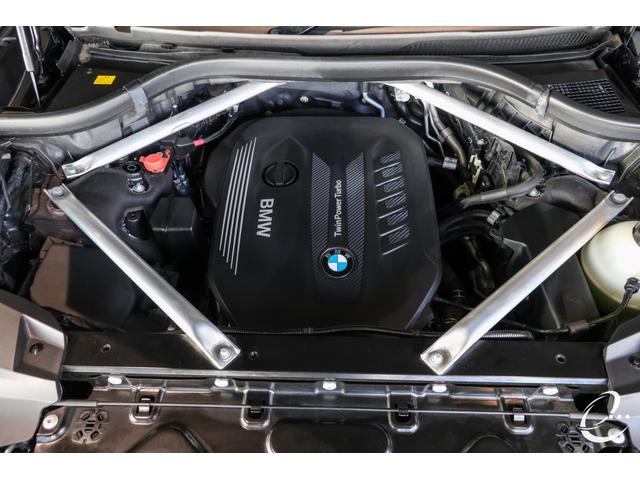 ｘＤｒｉｖｅ　３５ｄ　デザインピュアエクセレンス　ワンオーナー車　エクゼクティブドライブプロ　リアエンターシステム　インディビジュアル内装　スカイラウンジパノラマＳＲ　２２マルチスポークホイール　６人乗り　ウェルネスＰ　アルカンターラルーフ(24枚目)