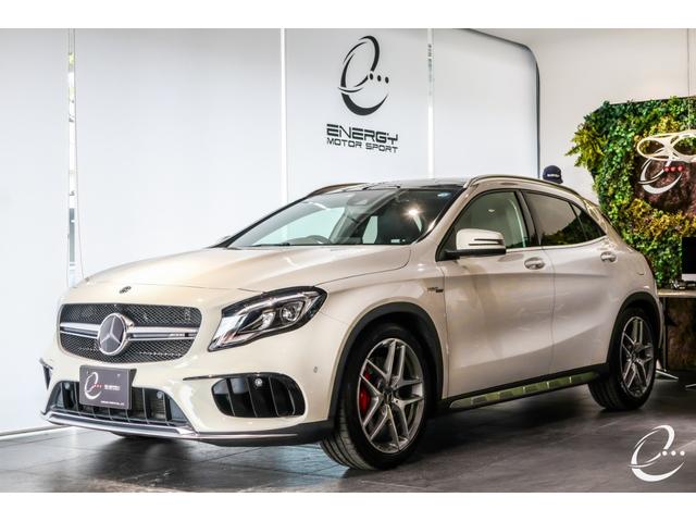 ＧＬＡ４５　４マチック　後期モデル　パノラミックスライディングルーフ　前後タイヤ２０２３年製造　レーダーセーフティーパッケージ　ＡＭＧレッドブレーキキャリパー　カルサイトホワイト　カーボンインテリア　ブラインドスポット(6枚目)