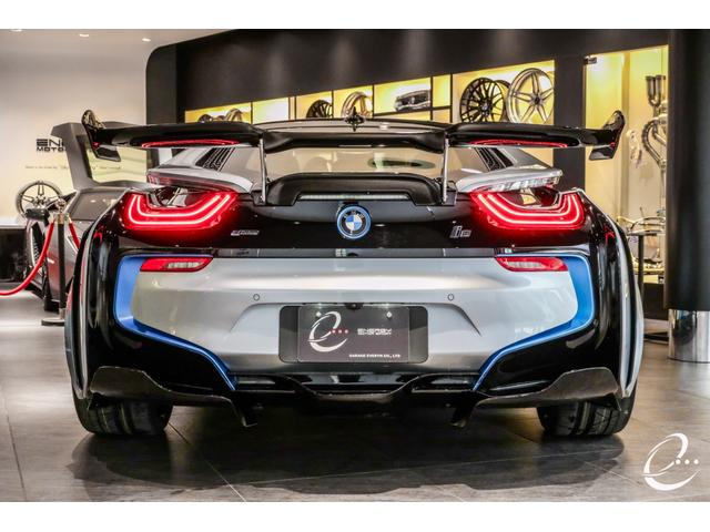 ｉ８ ベースグレード　エナジーコンプリートカー　エナジー鍛造ホイール　左ハンドル　ＨＡＬＯインテリアデザイン　ＢＭＷレーザーライト　コンフォートアクセス　２０１７年　バックカメラ　ハーマンカードンサウンド（29枚目）