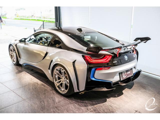 ｉ８ ベースグレード　エナジーコンプリートカー　エナジー鍛造ホイール　左ハンドル　ＨＡＬＯインテリアデザイン　ＢＭＷレーザーライト　コンフォートアクセス　２０１７年　バックカメラ　ハーマンカードンサウンド（33枚目）