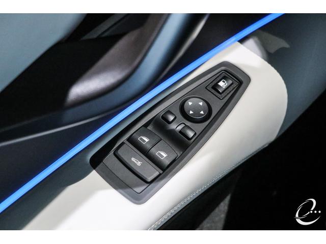 ｉ８ ベースグレード　エナジーコンプリートカー　エナジー鍛造ホイール　左ハンドル　ＨＡＬＯインテリアデザイン　ＢＭＷレーザーライト　コンフォートアクセス　２０１７年　バックカメラ　ハーマンカードンサウンド（54枚目）