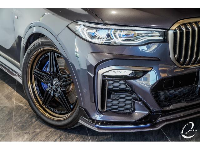 Ｘ７ Ｍ５０ｉ　ワンオーナー車　ウェルネスパッケージ　リアエンターシステム　スカイラウンジパノラマガラスサンルーフ　エナジータイプ７ホイール　エクゼクティブドライブプロ　アンビエントエアーパッケージ　５ゾーン（45枚目）