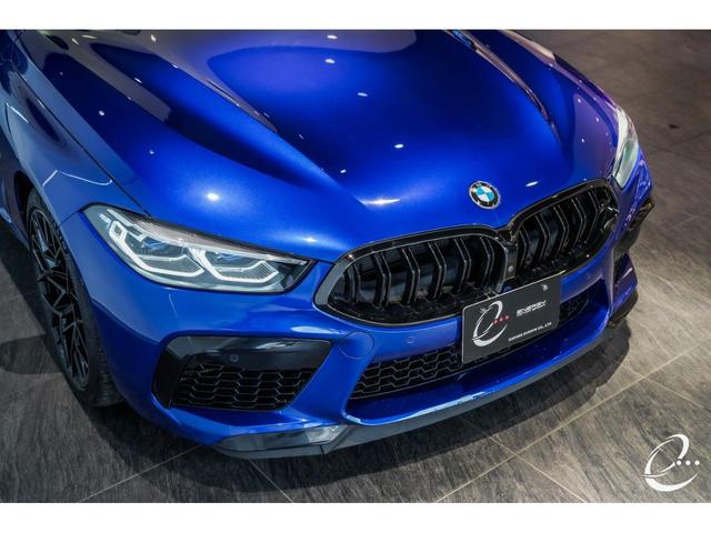 Ｍ８ Ｍ８グランクーペ　コンペティション　２０２１年初度登録　Ｂｏｗｅｒｓ＆Ｗｉｌｋｉｎｓダイヤモンドサラウンドサウンド　カーボンルーフ　黒革　マリナベイブルー　フルレザーメリノインテリア　パーキングアシストプラス　カーボンインテリア（16枚目）