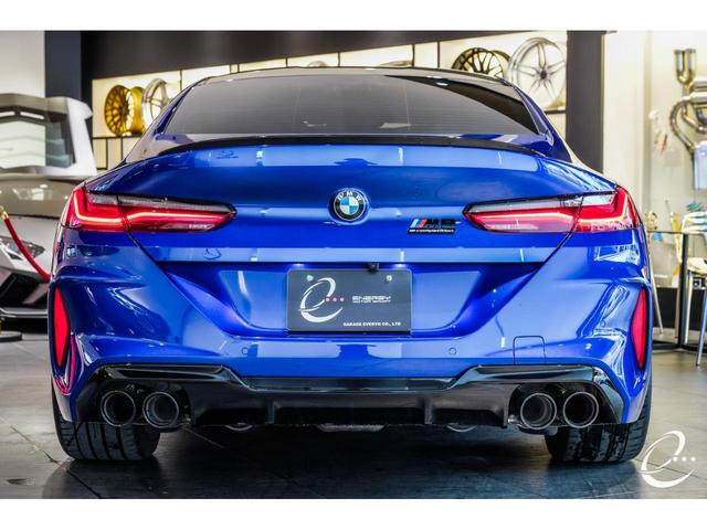 Ｍ８ Ｍ８グランクーペ　コンペティション　２０２１年初度登録　Ｂｏｗｅｒｓ＆Ｗｉｌｋｉｎｓダイヤモンドサラウンドサウンド　カーボンルーフ　黒革　マリナベイブルー　フルレザーメリノインテリア　パーキングアシストプラス　カーボンインテリア（17枚目）