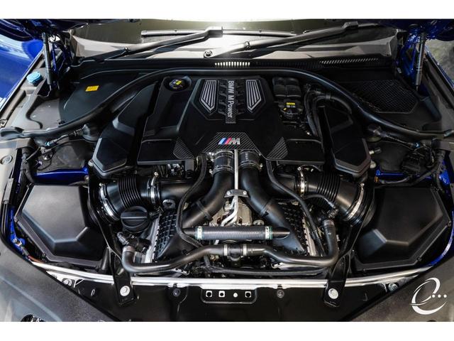 Ｍ８ Ｍ８グランクーペ　コンペティション　２０２１年初度登録　Ｂｏｗｅｒｓ＆Ｗｉｌｋｉｎｓダイヤモンドサラウンドサウンド　カーボンルーフ　黒革　マリナベイブルー　フルレザーメリノインテリア　パーキングアシストプラス　カーボンインテリア（34枚目）