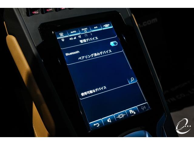 ウラカン 　ＥＶＯ（ＬＤＦ）　左ハンドル　イエローブレーキキャリパー　スタイルパッケージハイグロスブラック　カーボンセラミックブレーキ　カスタムラッピング　ベージュレザーシート　レオロージカルサスペンション（30枚目）