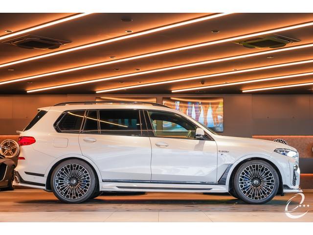 Ｘ７ ｘＤｒｉｖｅ　３５ｄ　Ｍスポーツ　エナジーコンプリートカー　スカイラウンジパノラマガラスサンルーフウェルネスパッケージ　アルカンターラルーフライニング　２列目コンフォートシート　エナジー２２インチ（30枚目）