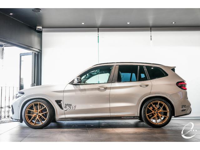 Ｘ３ Ｍ コンペティション　３ＤデザインＦ，Ｓ，Ｒフルエアロ　ＢＢＳ鍛造２１インチ　ＫＷ車高調　パノラマガラスサンルーフ　Ｉｎｄｉｖｉｄｕａｌエクステンド・メリノ・レザー　ハーマンカードンサウンドシステム（20枚目）