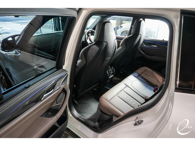 Ｘ３ Ｍ コンペティション　３ＤデザインＦ，Ｓ，Ｒフルエアロ　ＢＢＳ鍛造２１インチ　ＫＷ車高調　パノラマガラスサンルーフ　Ｉｎｄｉｖｉｄｕａｌエクステンド・メリノ・レザー　ハーマンカードンサウンドシステム（35枚目）