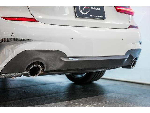３シリーズ ３３０ｉ　Ｍスポーツ　デビューパッケージ　コンフォートパッケージ　地デジ　パーキングアシストプラス　ブラックレザーシート　Ｍパフォーマンス　グリル　エアロ　社外ア２０インチＡＷ　ナガホリレーシングダウンパイプ　ダウンサス（24枚目）