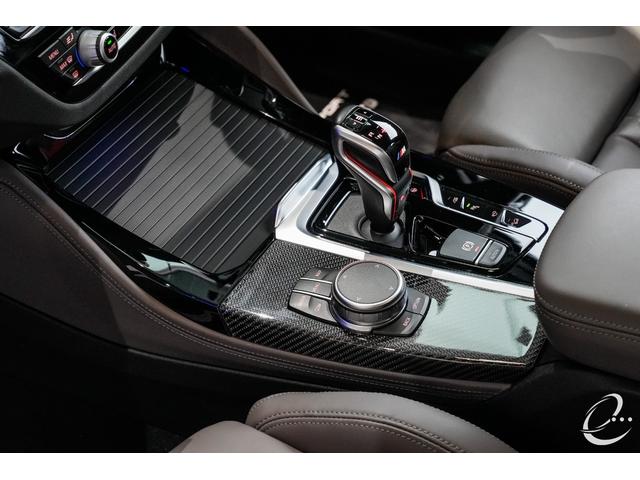 Ｘ４ Ｍ コンペティション　トロントレッド　アデレードグレーインテリア　ｈａｒｍａｎ／ｋａｒｄｏｎサラウンド　ヘッドアップディスプレイ　アンビエントライト　シートベンチレーション　前後シートヒーター（38枚目）