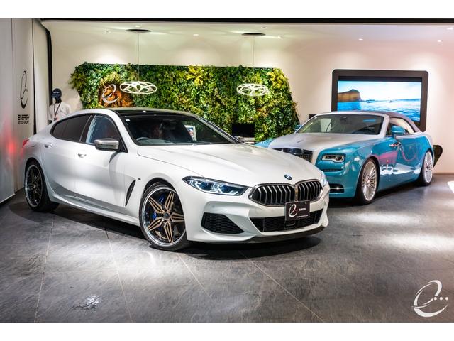 ８シリーズ Ｍ８５０ｉ　ｘＤｒｉｖｅ　グランクーペ　パノラマＳＲ　　１オーナー　　２トーンレザー　　フィオナレッド＆ブラック　レーザーヘッドライト　ＡＣＣ　パーキングアシストプラス　ソフトクローズドドア（7枚目）