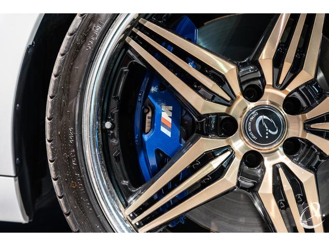 ８シリーズ Ｍ８５０ｉ　ｘＤｒｉｖｅ　グランクーペ　パノラマＳＲ　　１オーナー　　２トーンレザー　　フィオナレッド＆ブラック　レーザーヘッドライト　ＡＣＣ　パーキングアシストプラス　ソフトクローズドドア（22枚目）