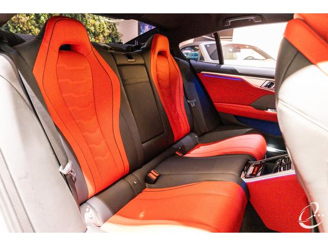８シリーズ Ｍ８５０ｉ　ｘＤｒｉｖｅ　グランクーペ　パノラマＳＲ　　１オーナー　　２トーンレザー　　フィオナレッド＆ブラック　レーザーヘッドライト　ＡＣＣ　パーキングアシストプラス　ソフトクローズドドア（24枚目）