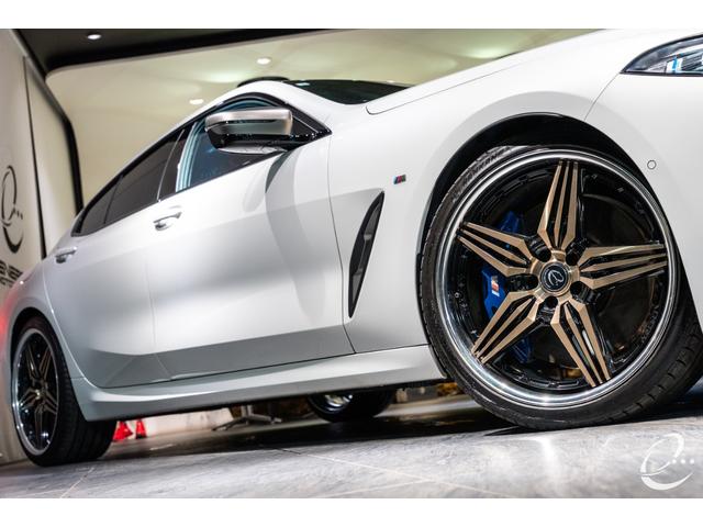 ８シリーズ Ｍ８５０ｉ　ｘＤｒｉｖｅ　グランクーペ　パノラマＳＲ　　１オーナー　　２トーンレザー　　フィオナレッド＆ブラック　レーザーヘッドライト　ＡＣＣ　パーキングアシストプラス　ソフトクローズドドア（58枚目）