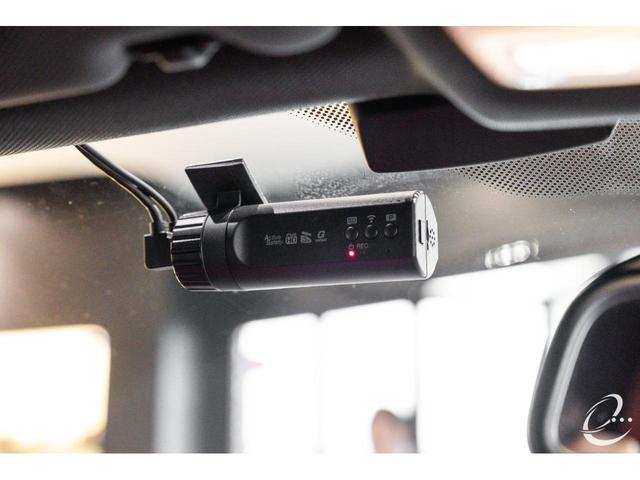 ・前後ドライブレコーダー