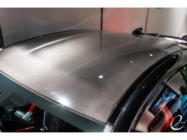 ・カーボンルーフファイバー