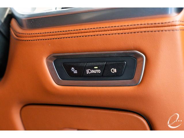 Ｘ７ Ｍ６０ｉ　ｘＤｒｉｖｅ　後期モデル　Ｍスポーツパッケージプロ　インテリアＭカーボンファイバートリム　２列目コンフォートシート（６人乗り）　スカイラウンジパノラマガラスサンルーフ　２３インチＩｎｄｉｖｉｄｕａｌホイール（42枚目）