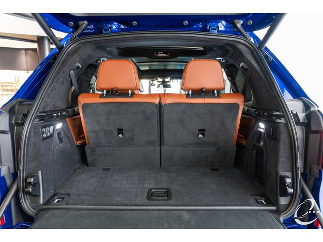 Ｘ７ Ｍ６０ｉ　ｘＤｒｉｖｅ　後期モデル　Ｍスポーツパッケージプロ　インテリアＭカーボンファイバートリム　２列目コンフォートシート（６人乗り）　スカイラウンジパノラマガラスサンルーフ　２３インチＩｎｄｉｖｉｄｕａｌホイール（65枚目）