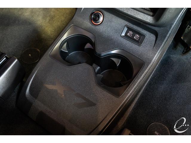 Ｘ７ ｘＤｒｉｖｅ　４０ｄ　Ｍスポーツ　ＯＰ１６０　Ｂ＆Ｗ　Ｉｎｄｉｖｉｄｕａｌボディ＆インテリア＆ウッドトリム＆ホイール　Ｍスポーツパッケージプロ　２列目コンフォートシート　アルミニウムランニングボード（48枚目）