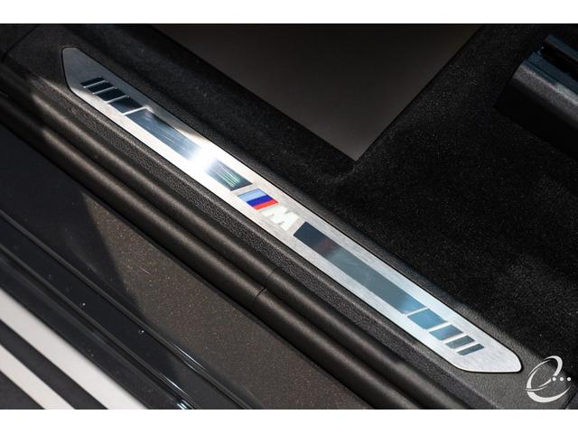 Ｘ７ ｘＤｒｉｖｅ　４０ｄ　Ｍスポーツ　ＯＰ１６０　Ｂ＆Ｗ　Ｉｎｄｉｖｉｄｕａｌボディ＆インテリア＆ウッドトリム＆ホイール　Ｍスポーツパッケージプロ　２列目コンフォートシート　アルミニウムランニングボード（50枚目）