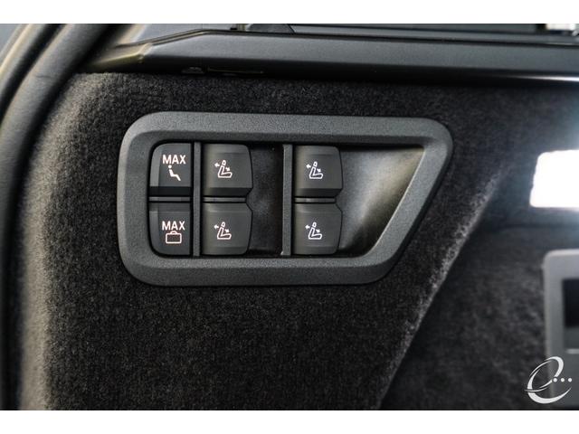 Ｘ７ ｘＤｒｉｖｅ　４０ｄ　Ｍスポーツ　ＯＰ１６０　Ｂ＆Ｗ　Ｉｎｄｉｖｉｄｕａｌボディ＆インテリア＆ウッドトリム＆ホイール　Ｍスポーツパッケージプロ　２列目コンフォートシート　アルミニウムランニングボード（59枚目）