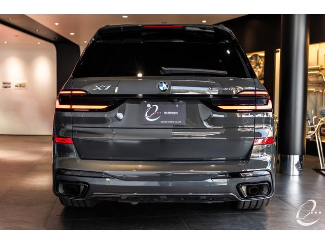 Ｘ７ ｘＤｒｉｖｅ　４０ｄ　Ｍスポーツ　ＯＰ１６０　Ｂ＆Ｗ　Ｉｎｄｉｖｉｄｕａｌボディ＆インテリア＆ウッドトリム＆ホイール　Ｍスポーツパッケージプロ　２列目コンフォートシート　アルミニウムランニングボード（70枚目）