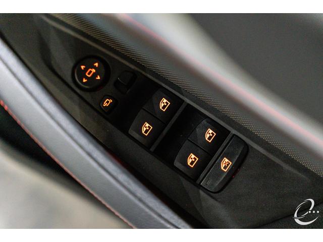 4シリーズ M440i xDriveグランクーペ 後期型 Mカーボンファイバートリム クラフテッドクリスタルフィニッシュ ステアリングヒーティング ブラックサファイア カーブドディスプレイ ドライビングアシストプロフェッショナル パーキングアシスト(60枚目)