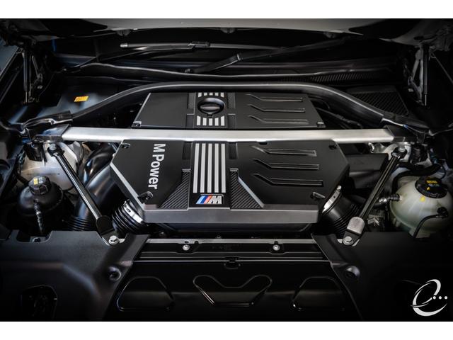 Ｘ４ Ｍ コンペティション　１オーナー　後期型ＬＣＩモデル　シートベンチレーション　フロントリアシートヒーター　ＬＥＤヘッドライト（11枚目）