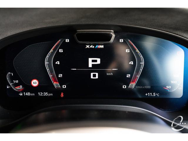 Ｘ４ Ｍ コンペティション　１オーナー　後期型ＬＣＩモデル　シートベンチレーション　フロントリアシートヒーター　ＬＥＤヘッドライト（13枚目）