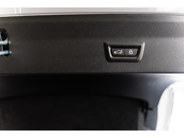 Ｘ４ Ｍ コンペティション　１オーナー　後期型ＬＣＩモデル　シートベンチレーション　フロントリアシートヒーター　ＬＥＤヘッドライト（49枚目）