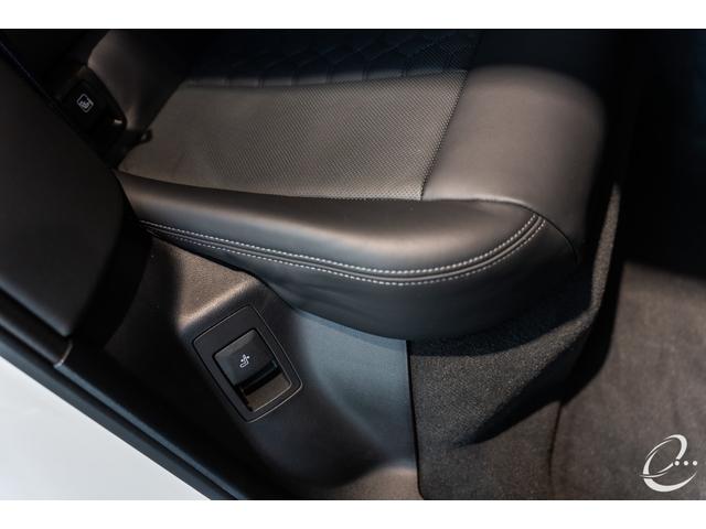 Ｘ４ Ｍ コンペティション　１オーナー　後期型ＬＣＩモデル　シートベンチレーション　フロントリアシートヒーター　ＬＥＤヘッドライト（50枚目）