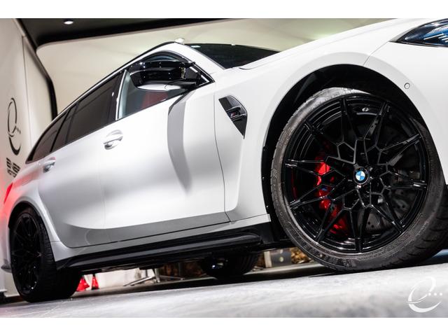 Ｍ３ Ｍ３ツーリング　コンペティション　Ｍ　ｘＤｒｉｖｅ　後期ＬＣＩ　１オーナー　ＭコンフォートＰＫＧ　ステアリングヒーター　シートベンチレーション　アコースティックガラス　ラゲージコンバートメントＰＫＧ　パーキングアシストプラス（10枚目）