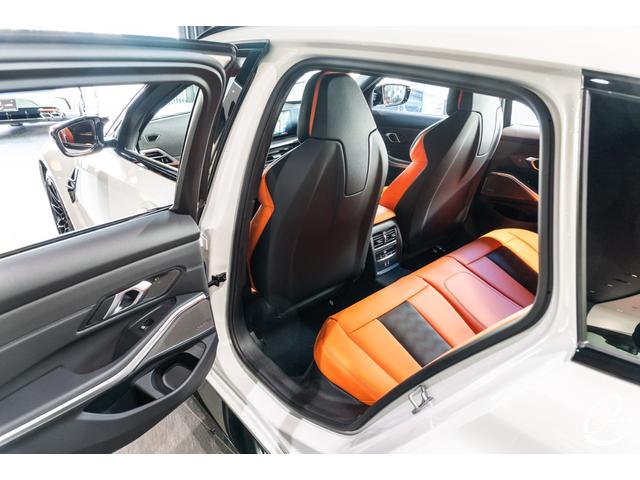 Ｍ３ Ｍ３ツーリング　コンペティション　Ｍ　ｘＤｒｉｖｅ　後期ＬＣＩ　１オーナー　ＭコンフォートＰＫＧ　ステアリングヒーター　シートベンチレーション　アコースティックガラス　ラゲージコンバートメントＰＫＧ　パーキングアシストプラス（23枚目）